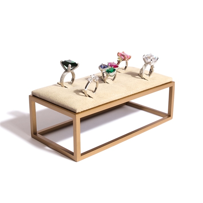 CHOISISSEZ LES ÉLÉMENTS POUR COMPOSER VOTRE VITRINE À BIJOUX - . 0020s 0000 mini geneve 